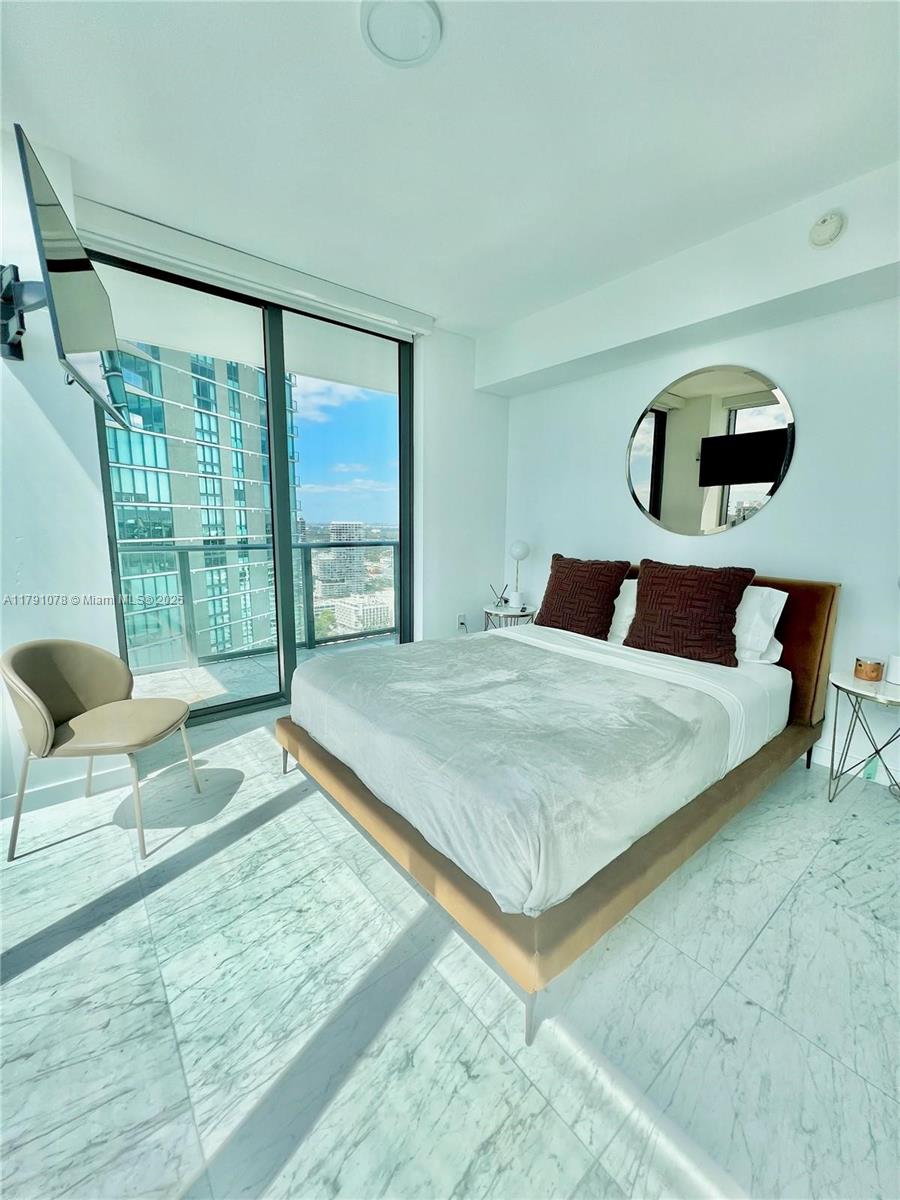 ONE PARAISO CONDO - Residential Lease