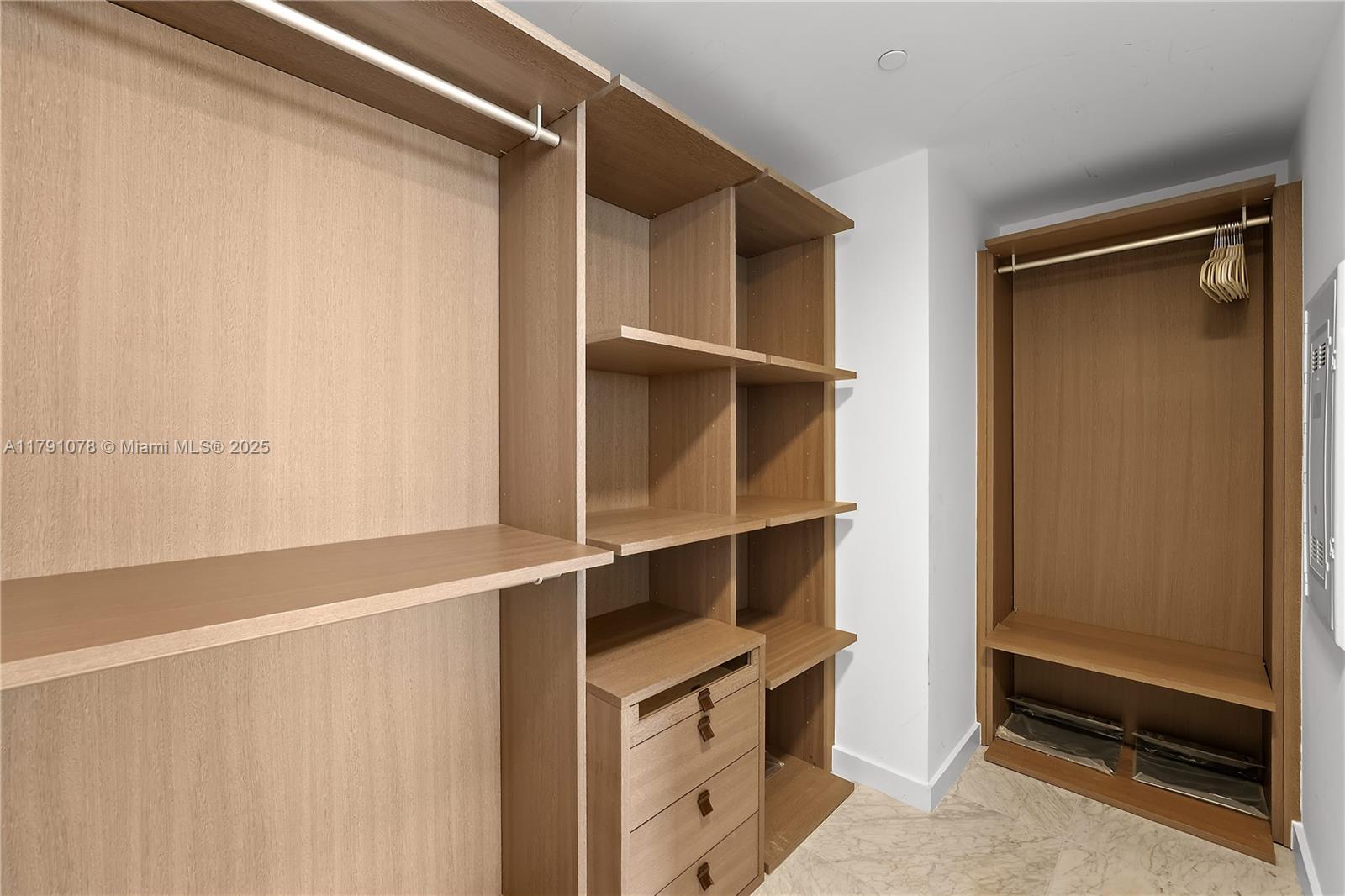 ONE PARAISO CONDO - Residential Lease