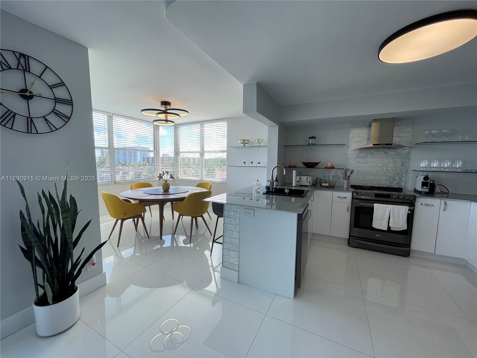 REEF SOUTH CONDO - Residential Lease