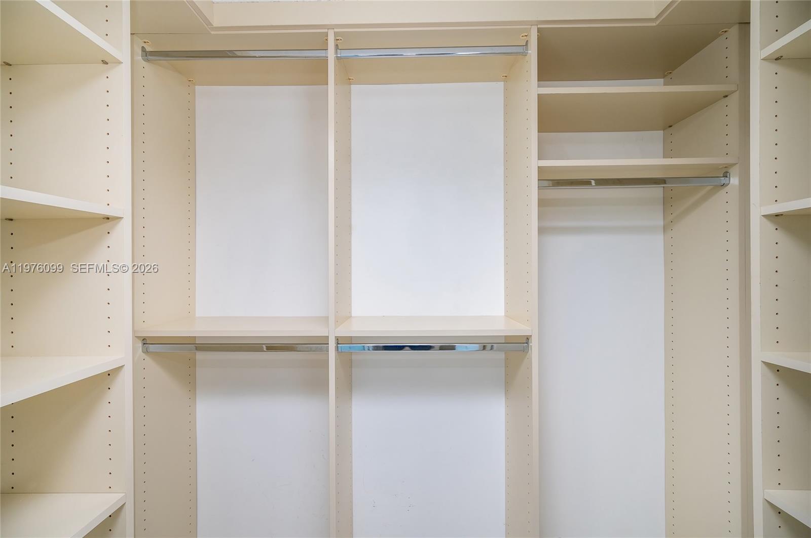 1800 CLUB CONDO - Residential