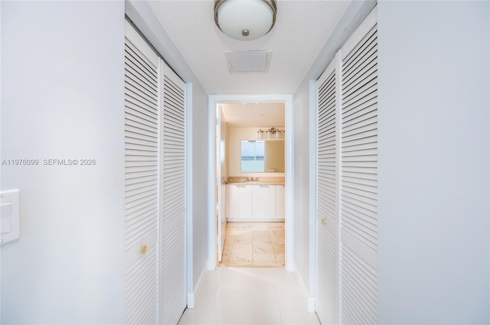 1800 CLUB CONDO - Residential