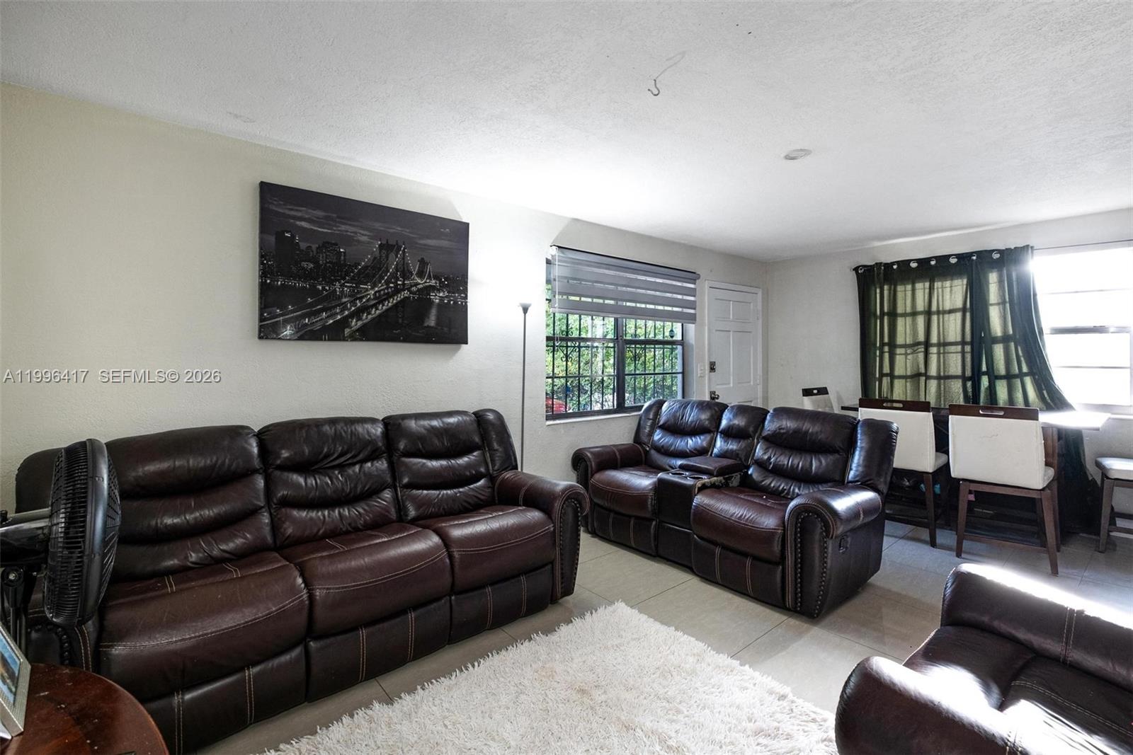 CEDARHURST - Residential Income