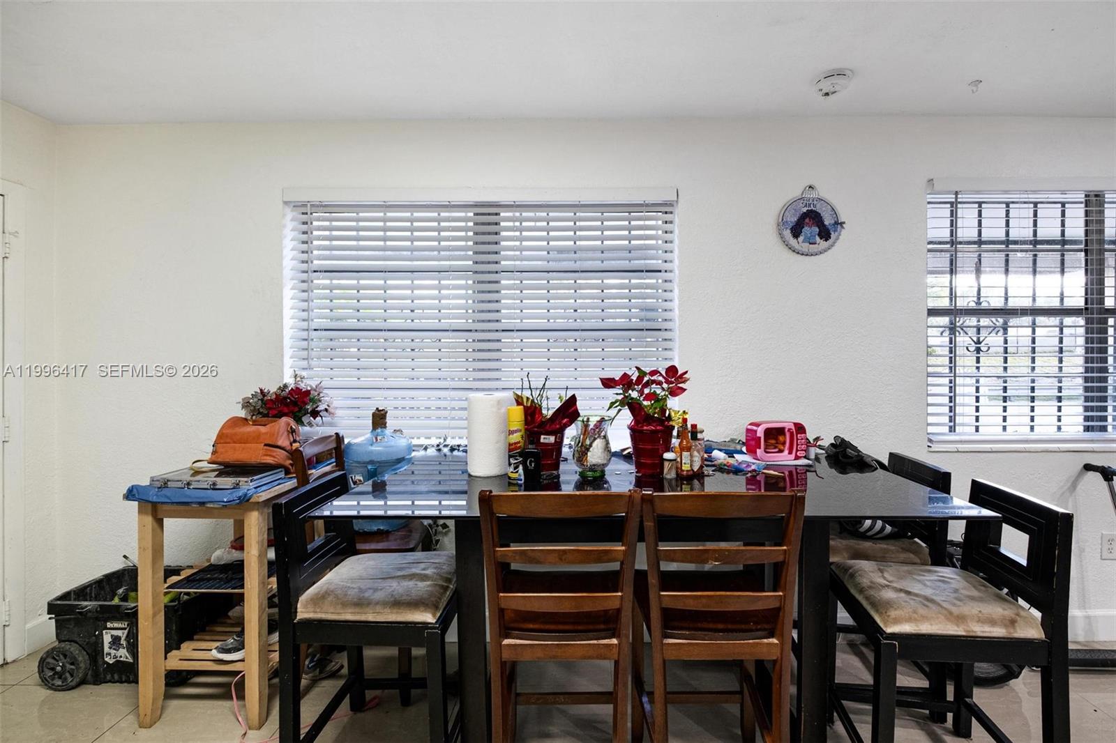 CEDARHURST - Residential Income