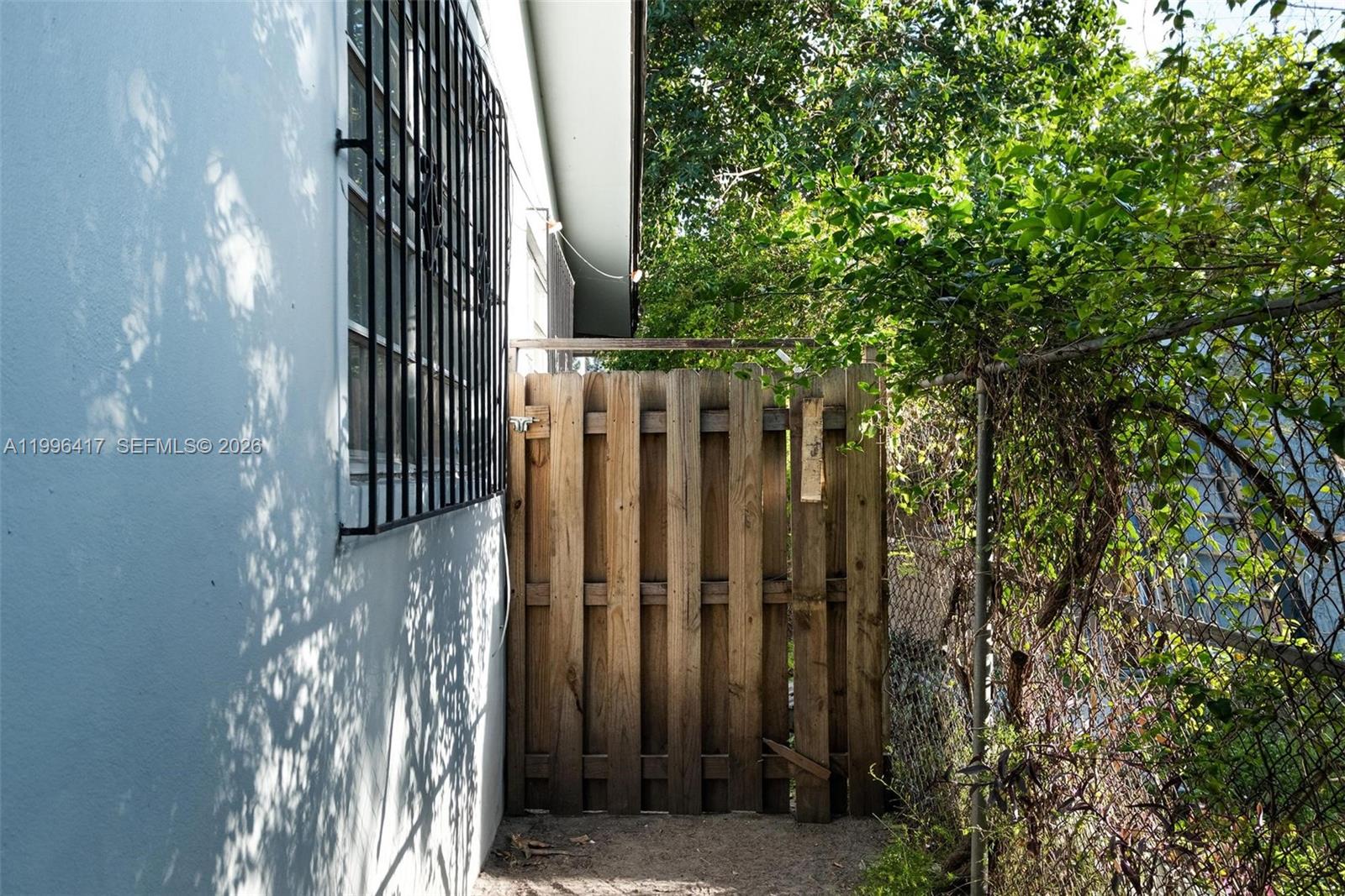 CEDARHURST - Residential Income