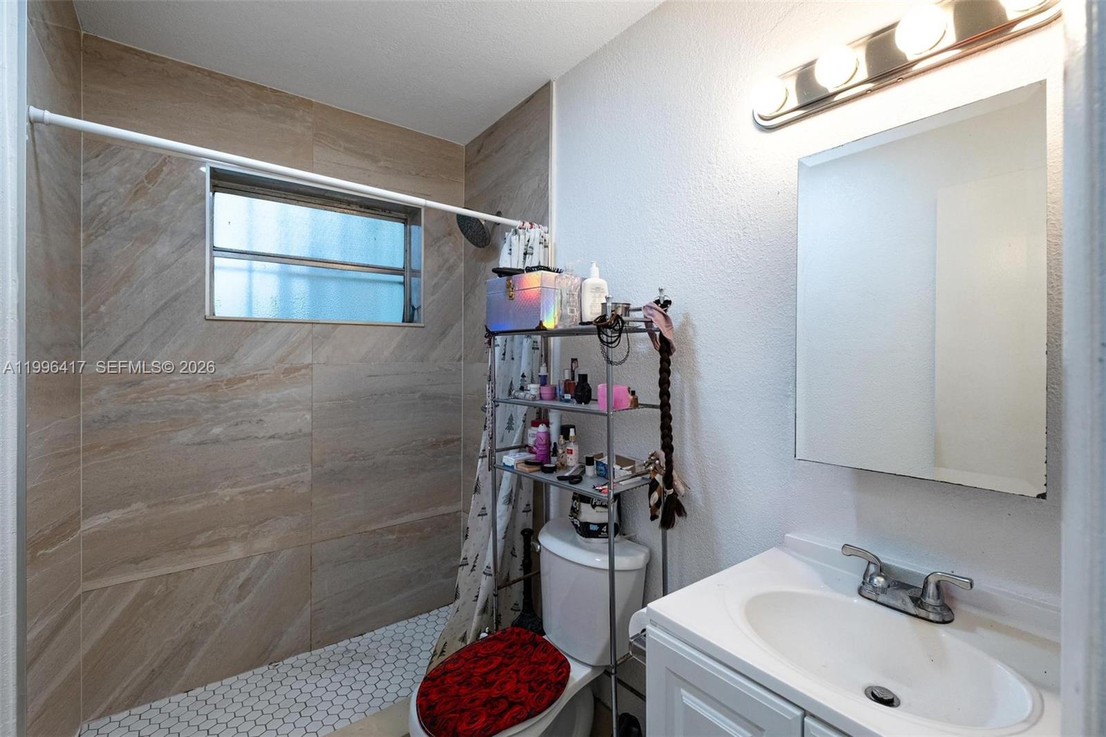 CEDARHURST - Residential Income