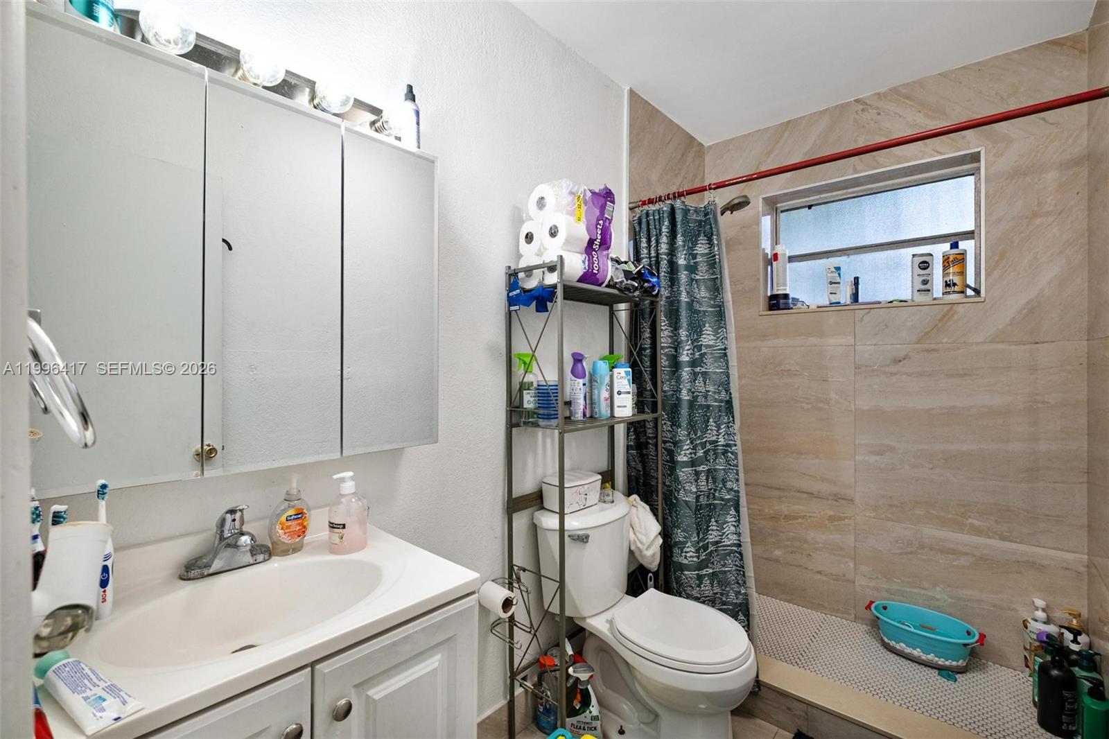 CEDARHURST - Residential Income