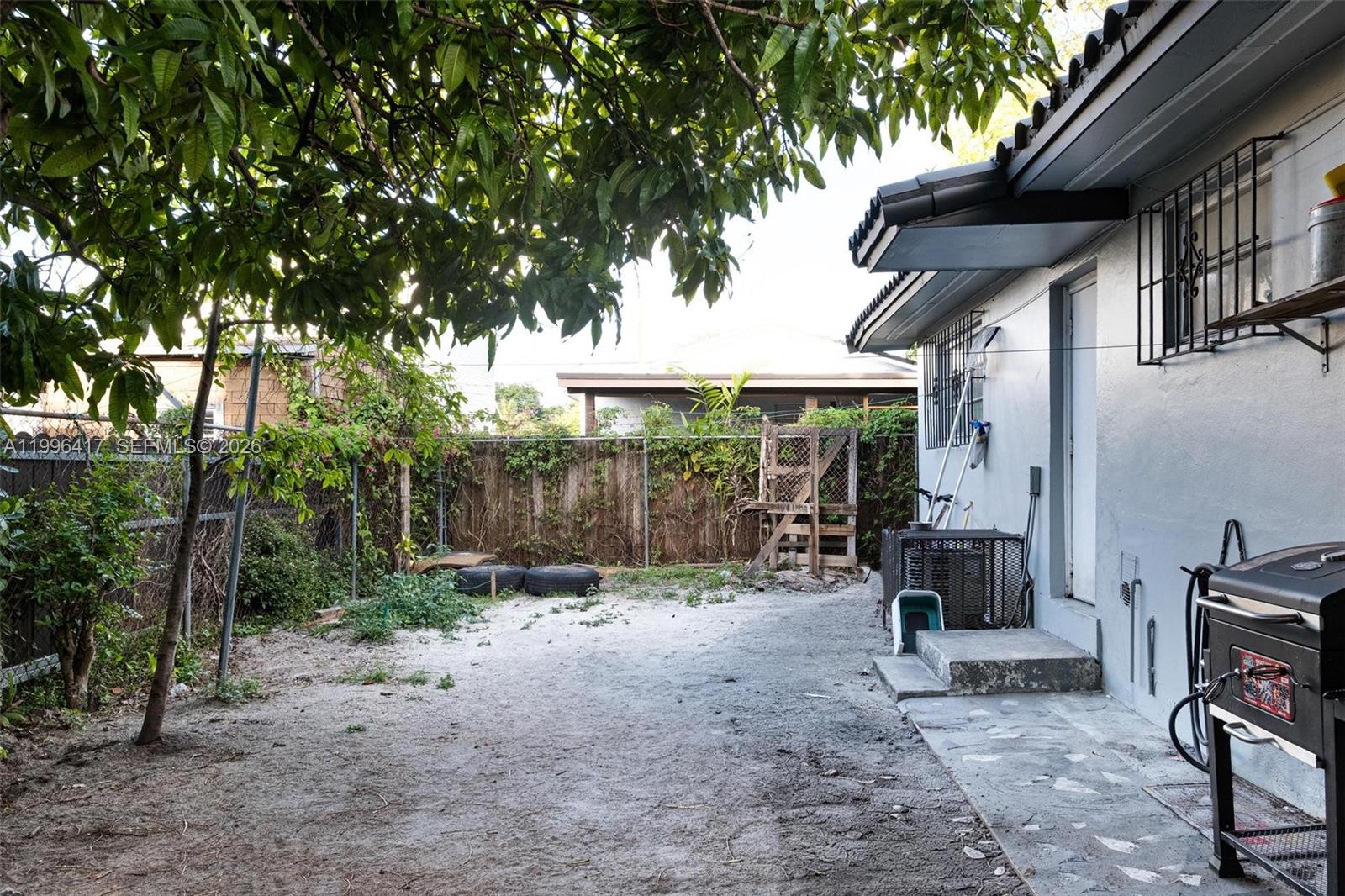 CEDARHURST - Residential Income