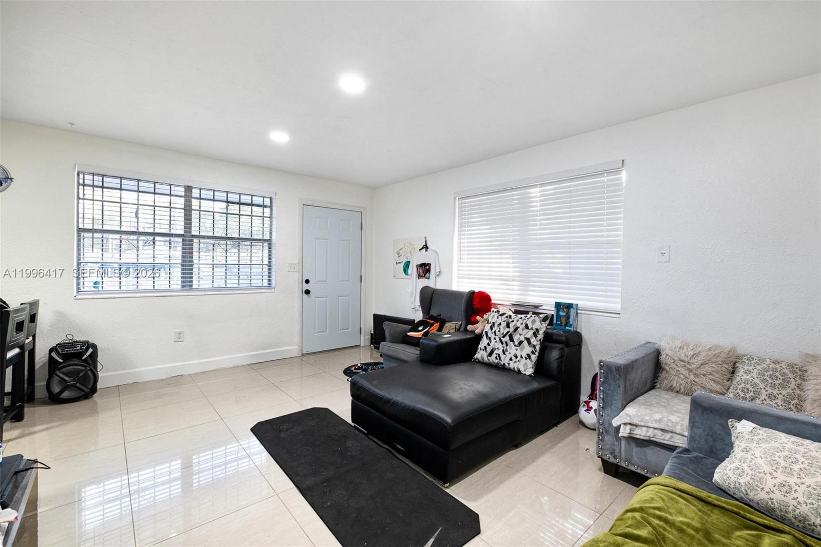 CEDARHURST - Residential Income