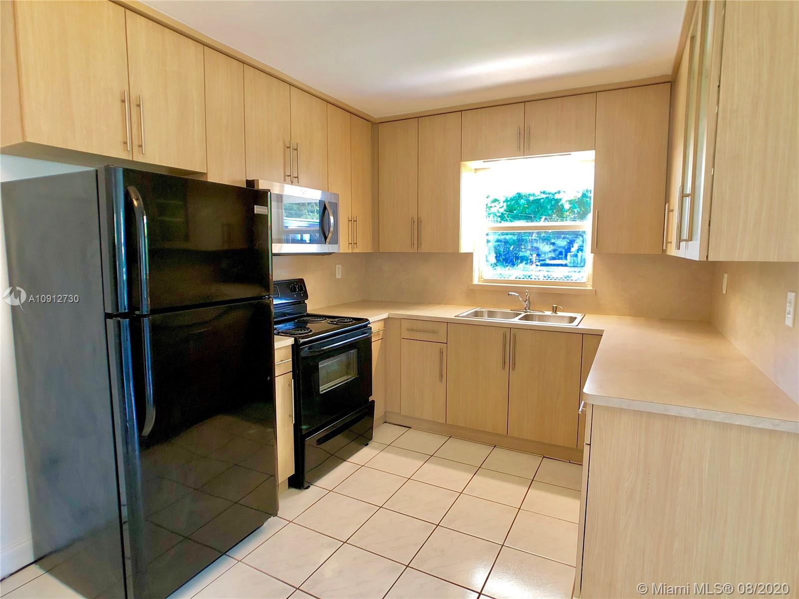 BELLCAMP MANOR - Residential Lease