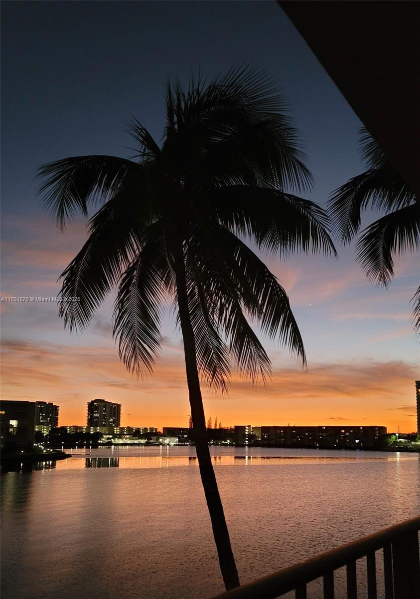 Rental Property at 18151 Ne 31st Ct 217, Aventura, Miami-Dade County, Florida - Bedrooms: 3 
Bathrooms: 3  - $3,900 MO.
