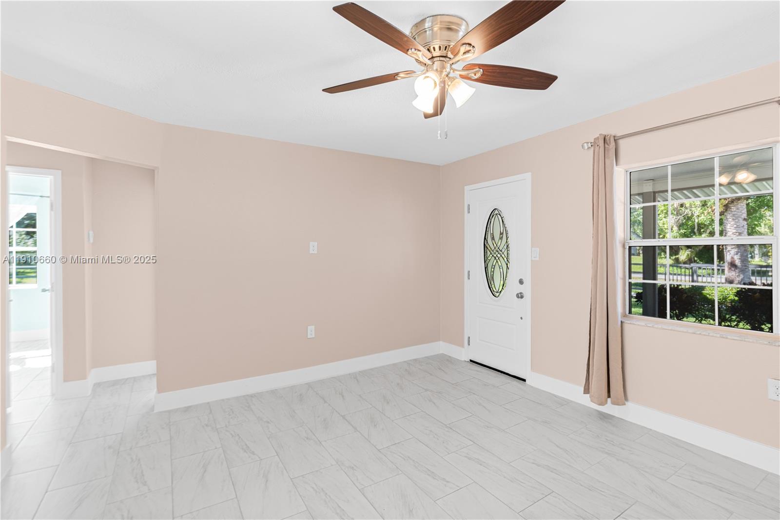 ALABAMA GROVE TERRACE - Residential