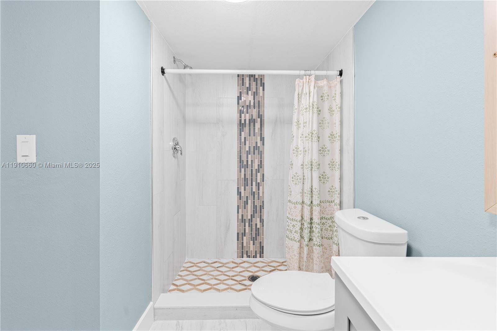 ALABAMA GROVE TERRACE - Residential