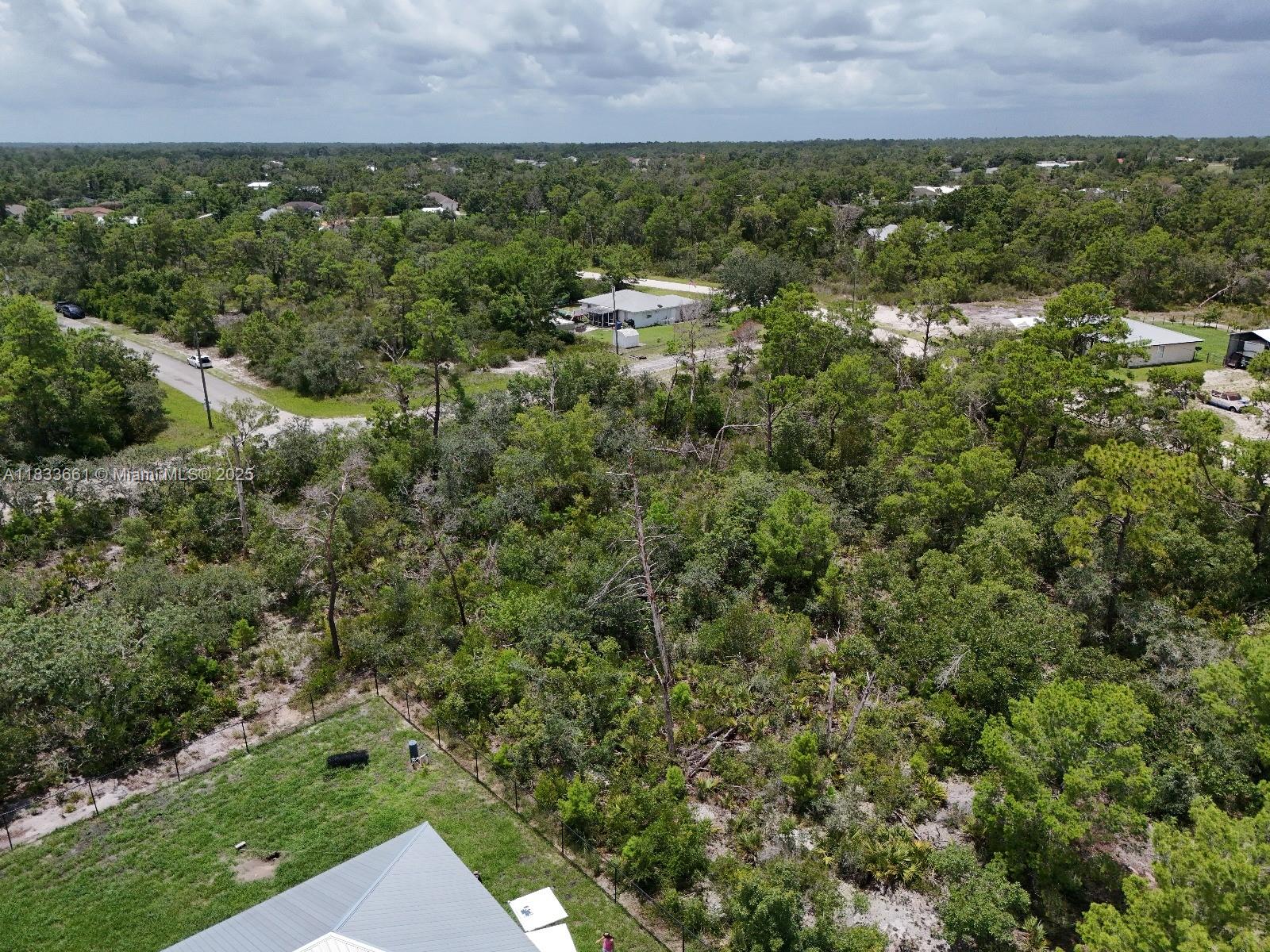 FLAMINGO CLUB VILLAS - Land