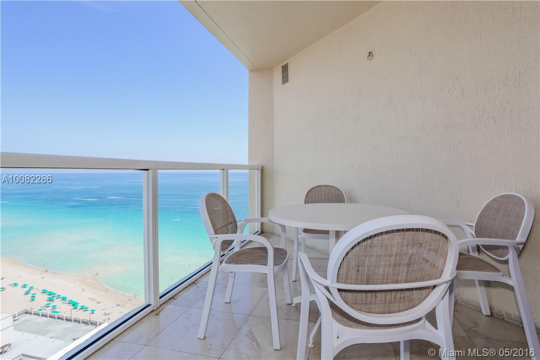 LA PERLA CONDO - Residential Lease