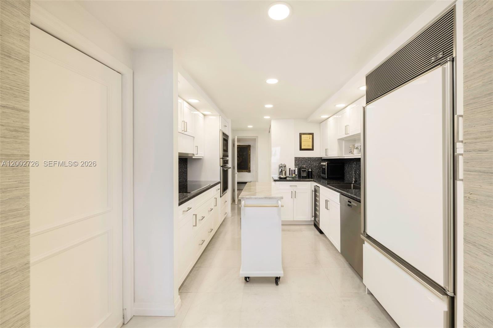 GROVE ISLE CONDO - Residential