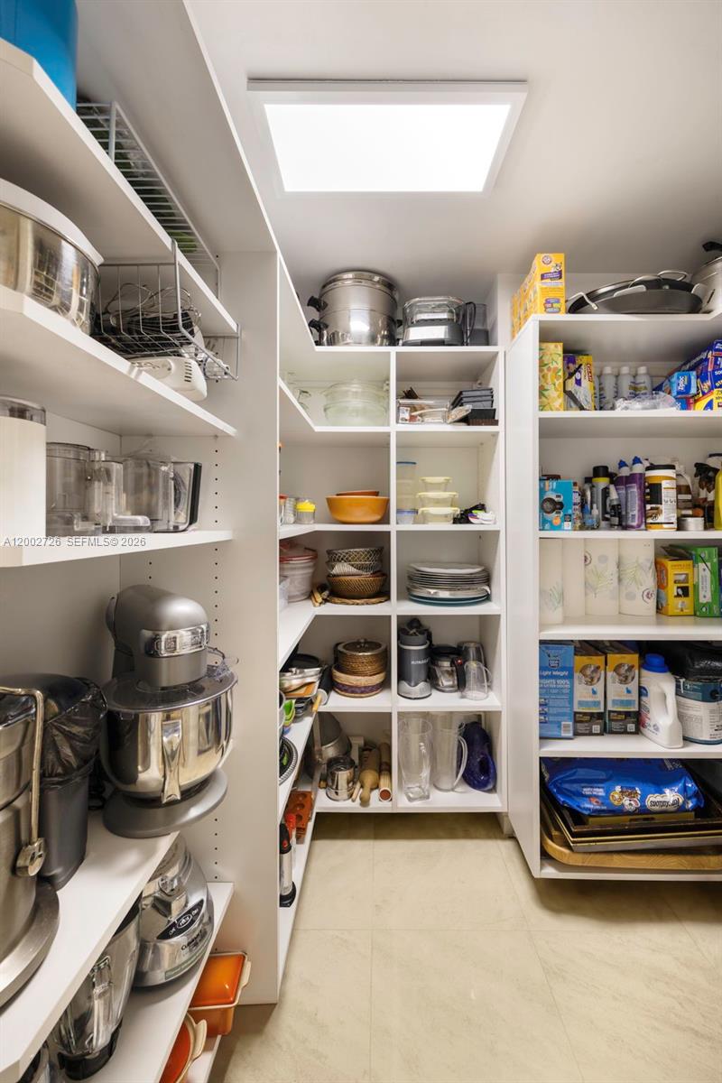 GROVE ISLE CONDO - Residential