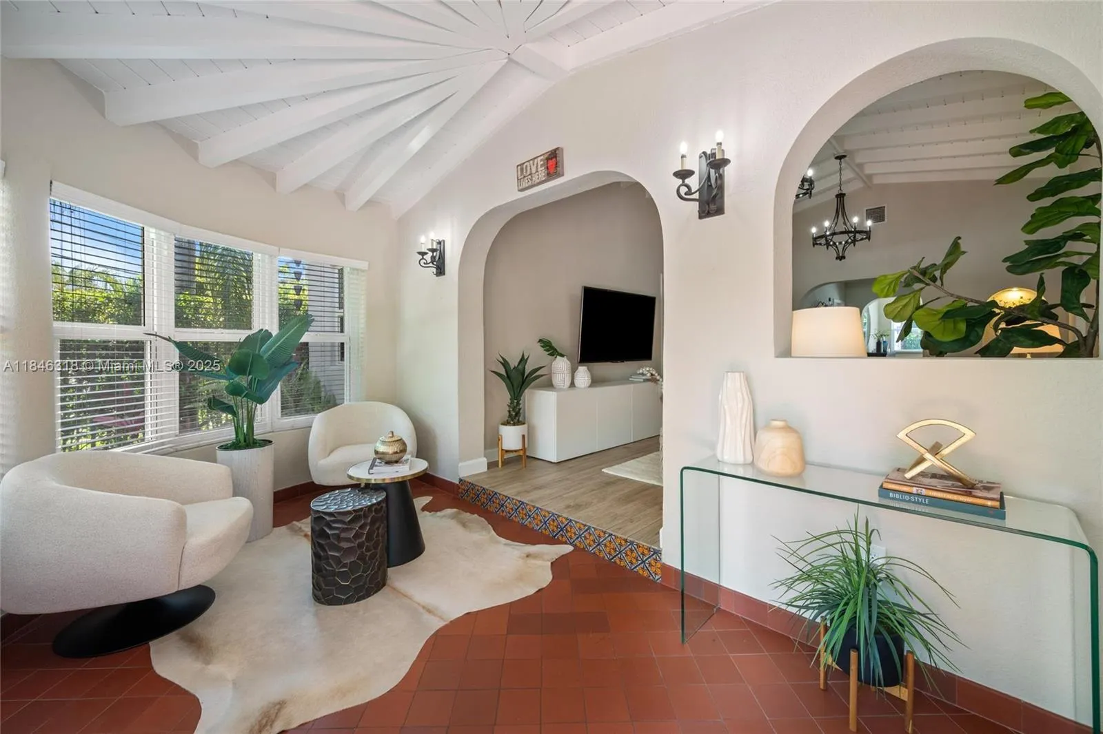 Miami, Florida 33129, United States, 3 Bedrooms Bedrooms, ,3 BathroomsBathrooms,Residential,Active,178053