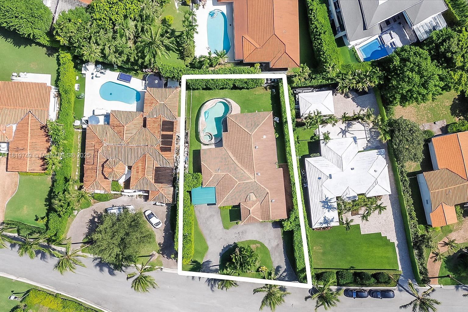 BAL HARBOUR RESIDENTIAL S - Residential