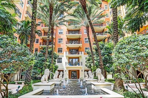 Condominium in Coral Gables FL 100 Andalusia Ave Ave.jpg