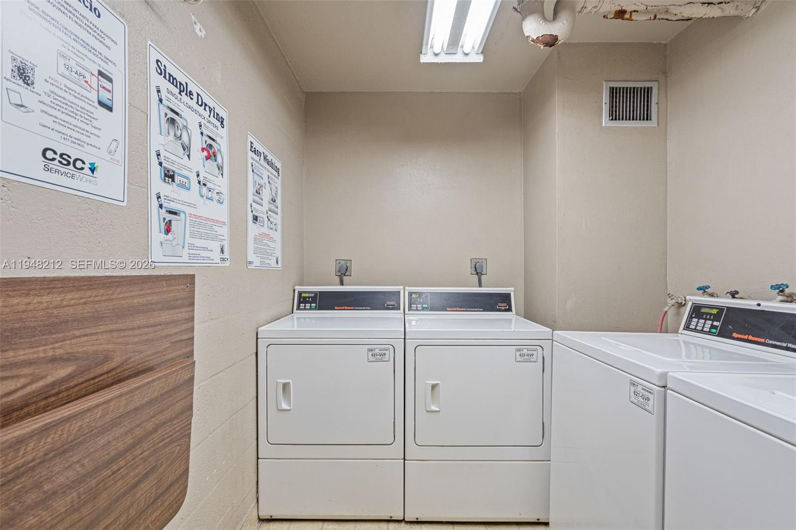 COCO WOOD CONDO - Residential