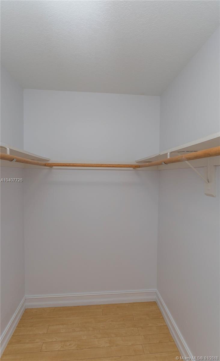 SHERIDAN LAKES CONDO NO 9 - Residential Lease