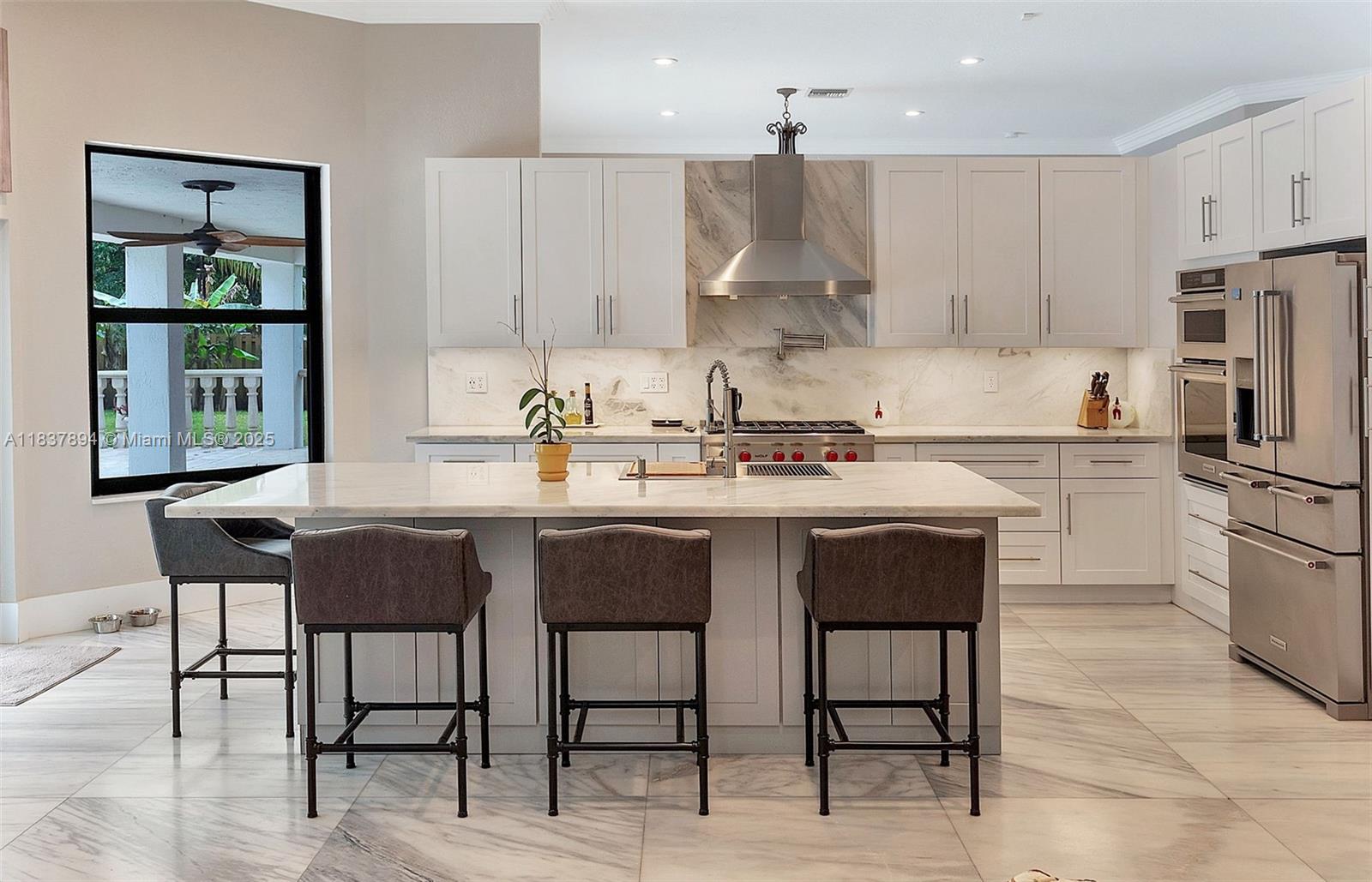 CARLTON ESTATES-2 - Residential Lease