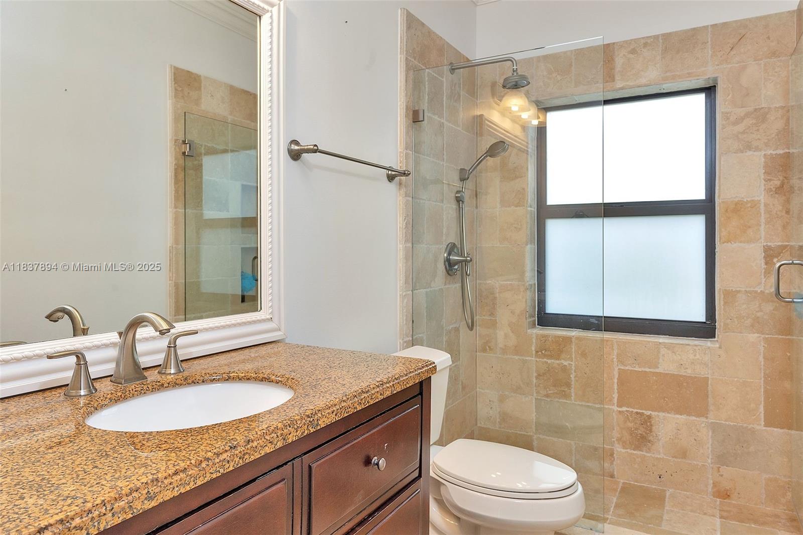 CARLTON ESTATES-2 - Residential Lease