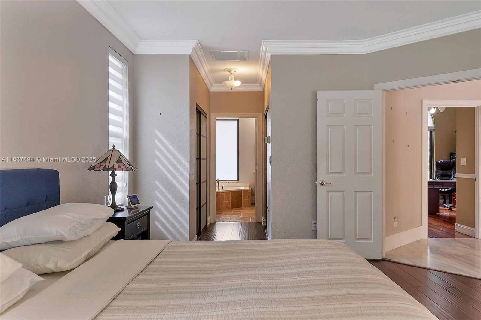 CARLTON ESTATES-2 - Residential Lease