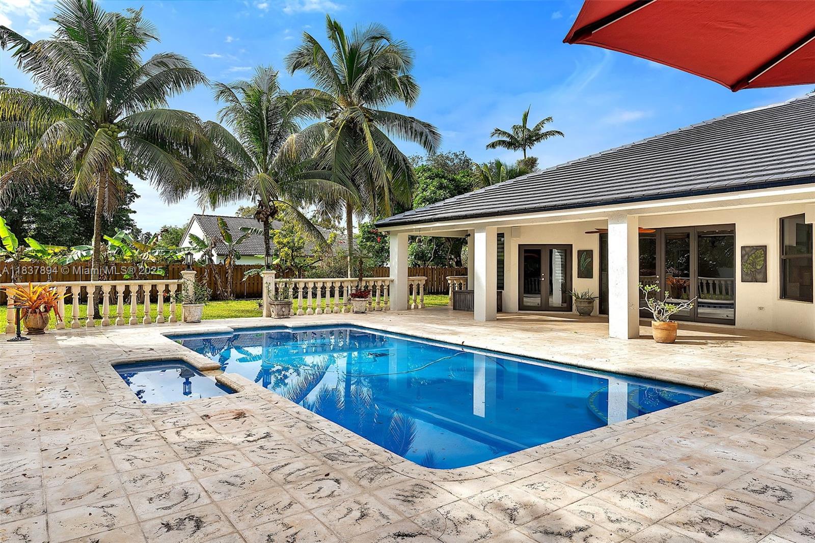 CARLTON ESTATES-2 - Residential Lease