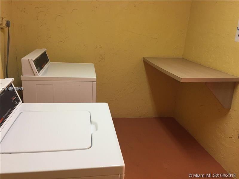 VILLAGE OF KINGS CREEK CO - Residential Lease