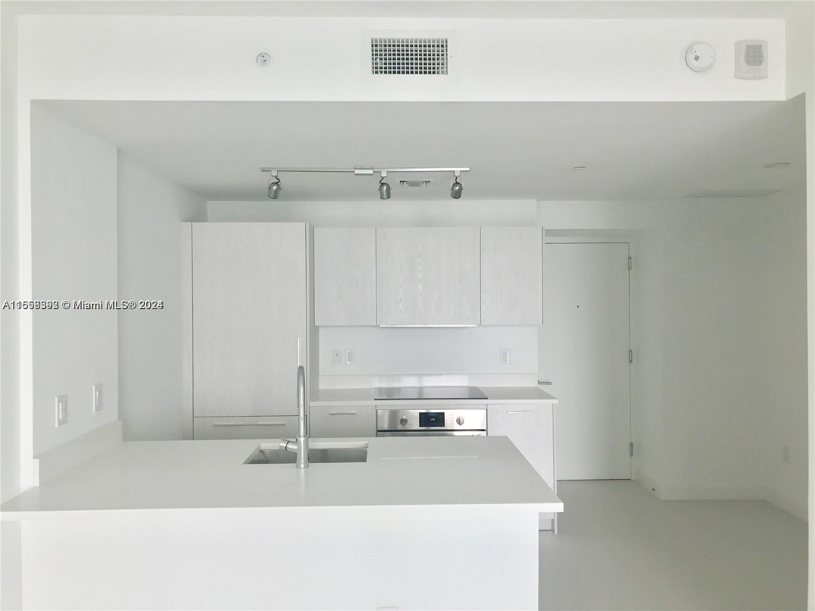 Property for Sale at 501 Ne 31st St 1404, Miami, Broward County, Florida - Bedrooms: 1 
Bathrooms: 2  - $490,000