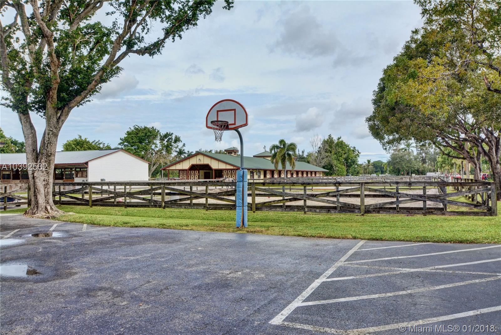 SADDLE-UP PLAT - Residential