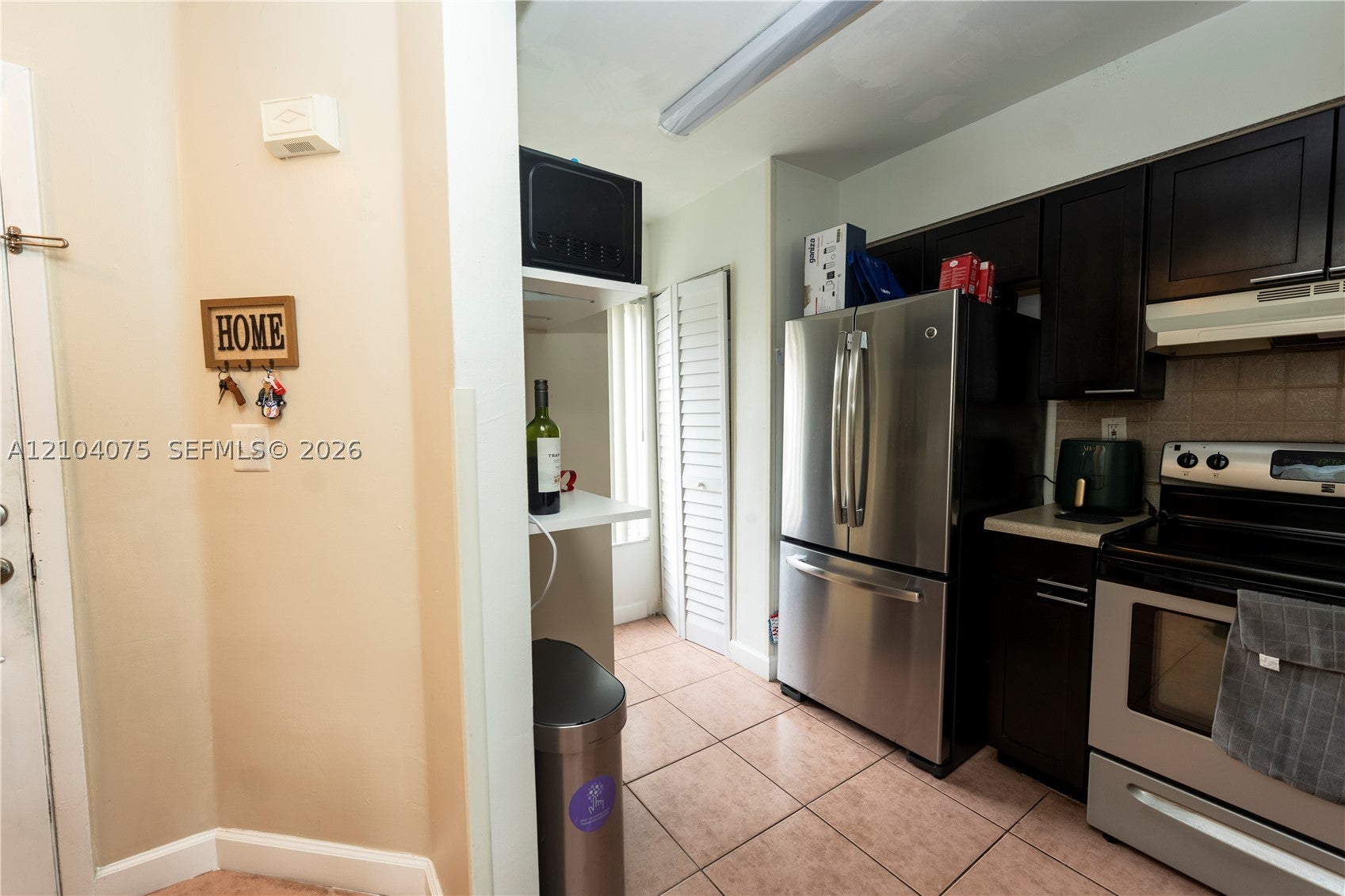 158 Riviera Cir 19-3