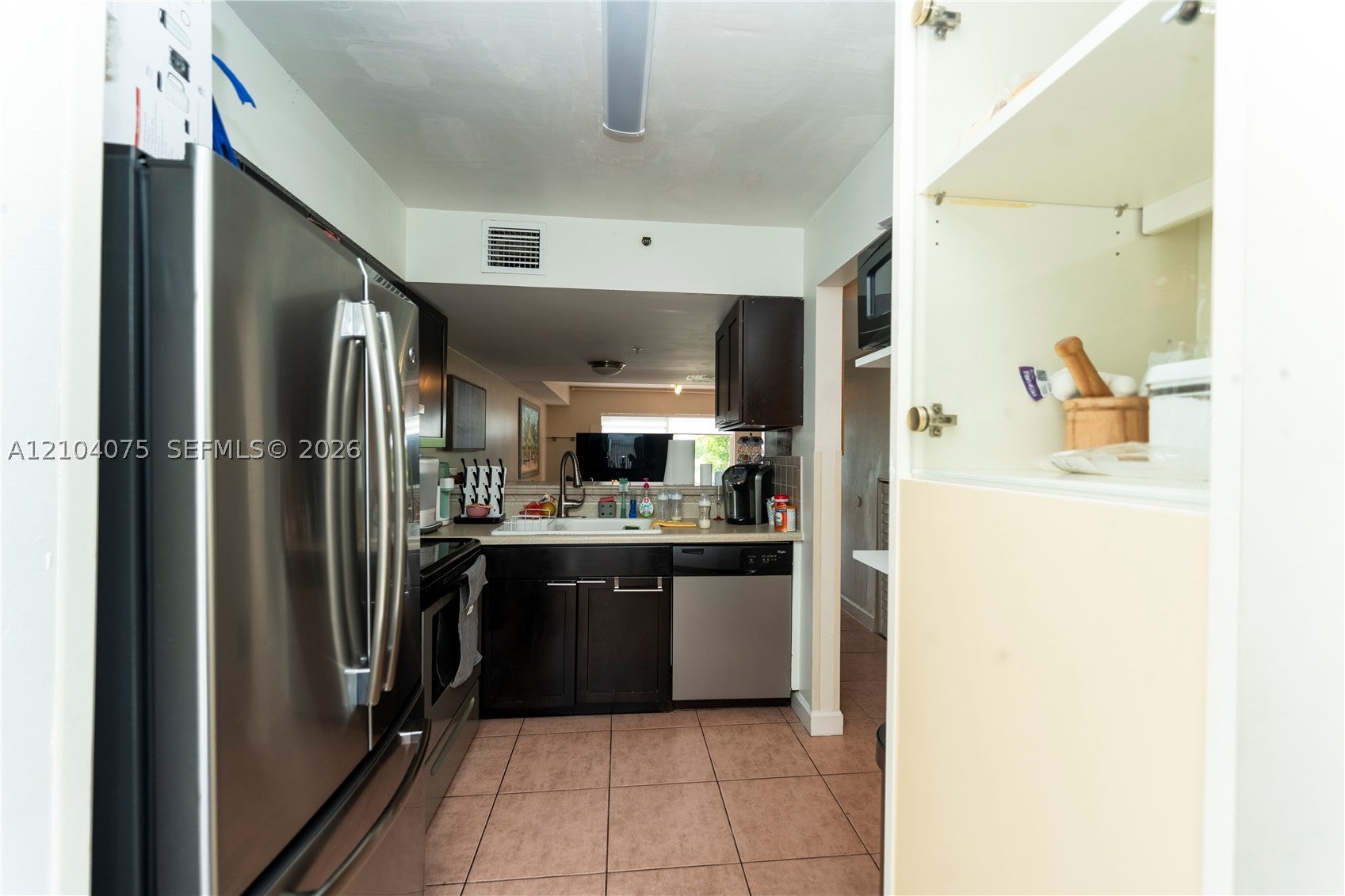 158 Riviera Cir