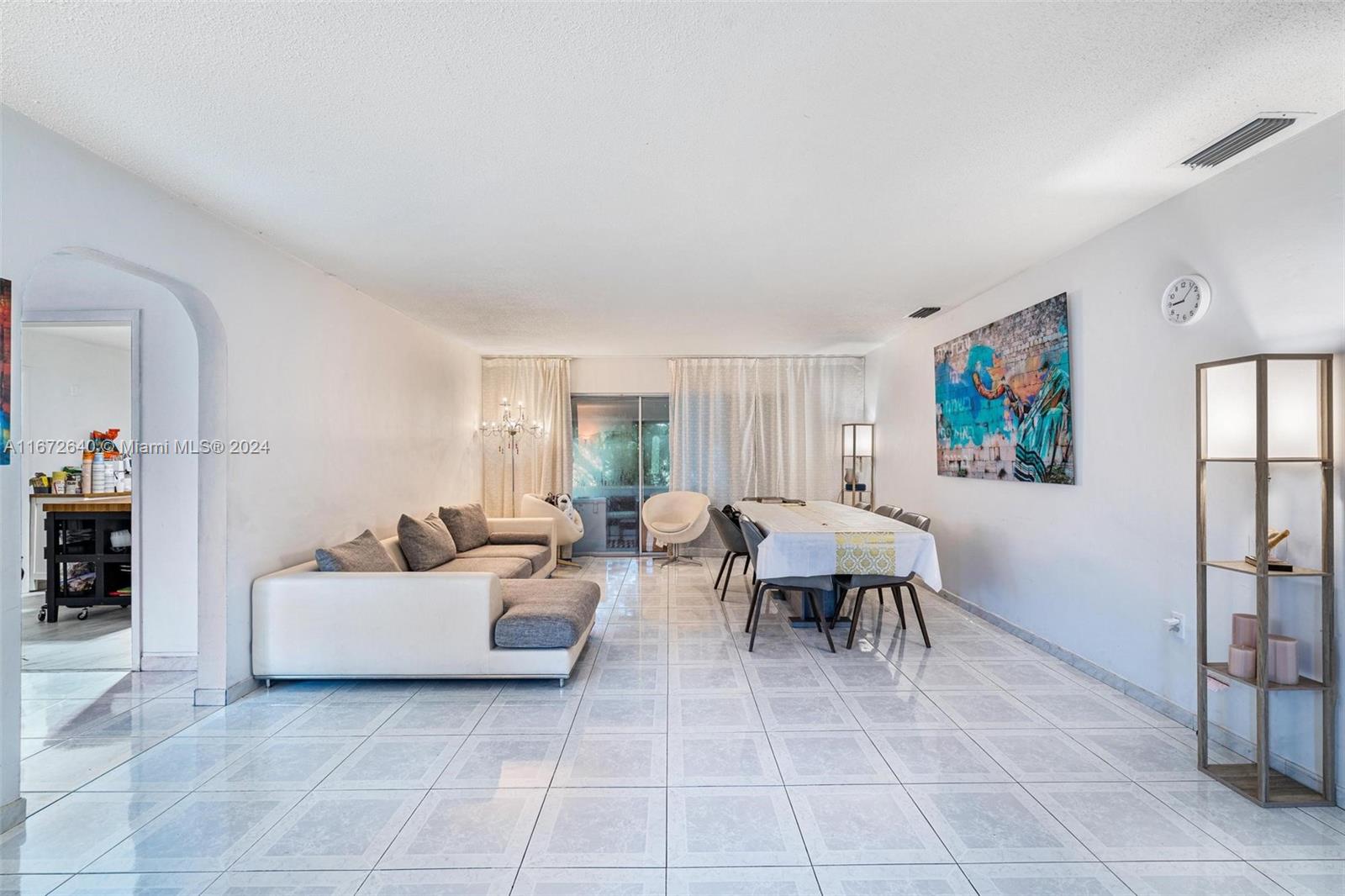 GOLDEN SHORES OCEAN BLVD - Residential