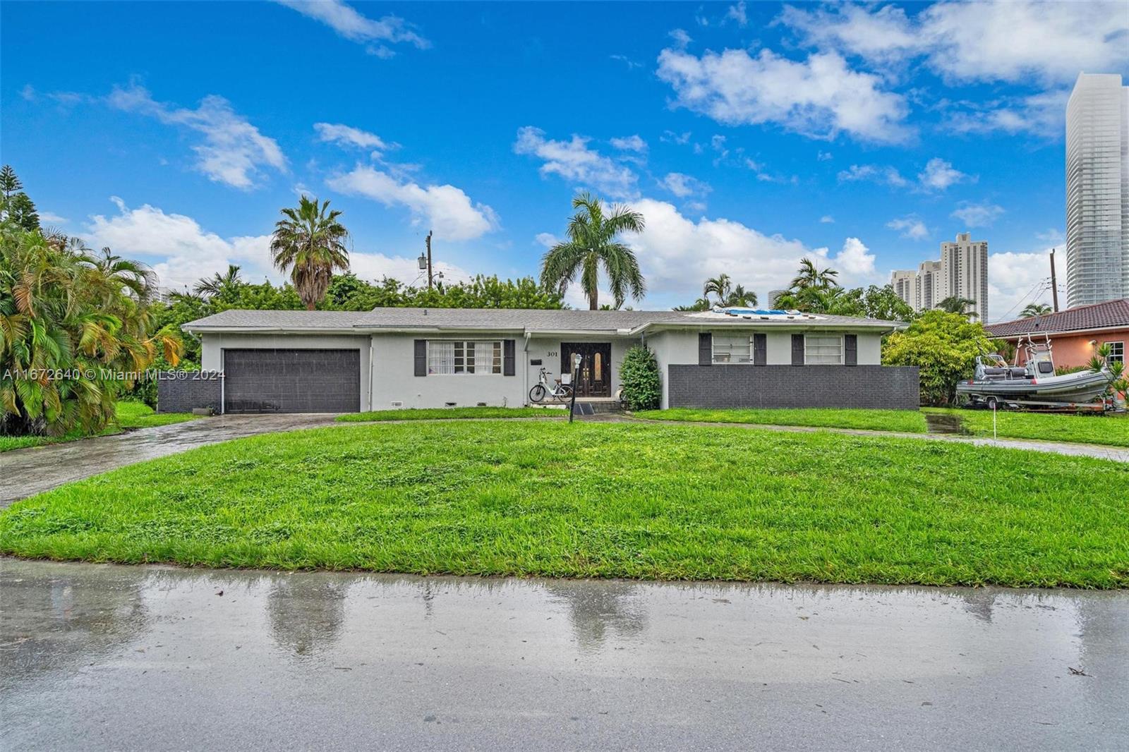 GOLDEN SHORES OCEAN BLVD - Residential