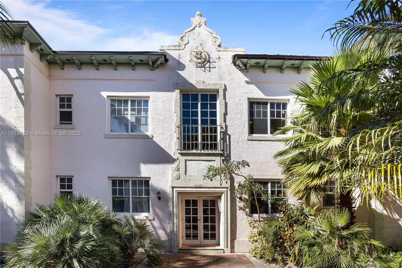 Property for Sale at 750 Pennsylvania Ave 3, Miami Beach, Miami-Dade County, Florida - Bedrooms: 1 
Bathrooms: 1  - $250,000