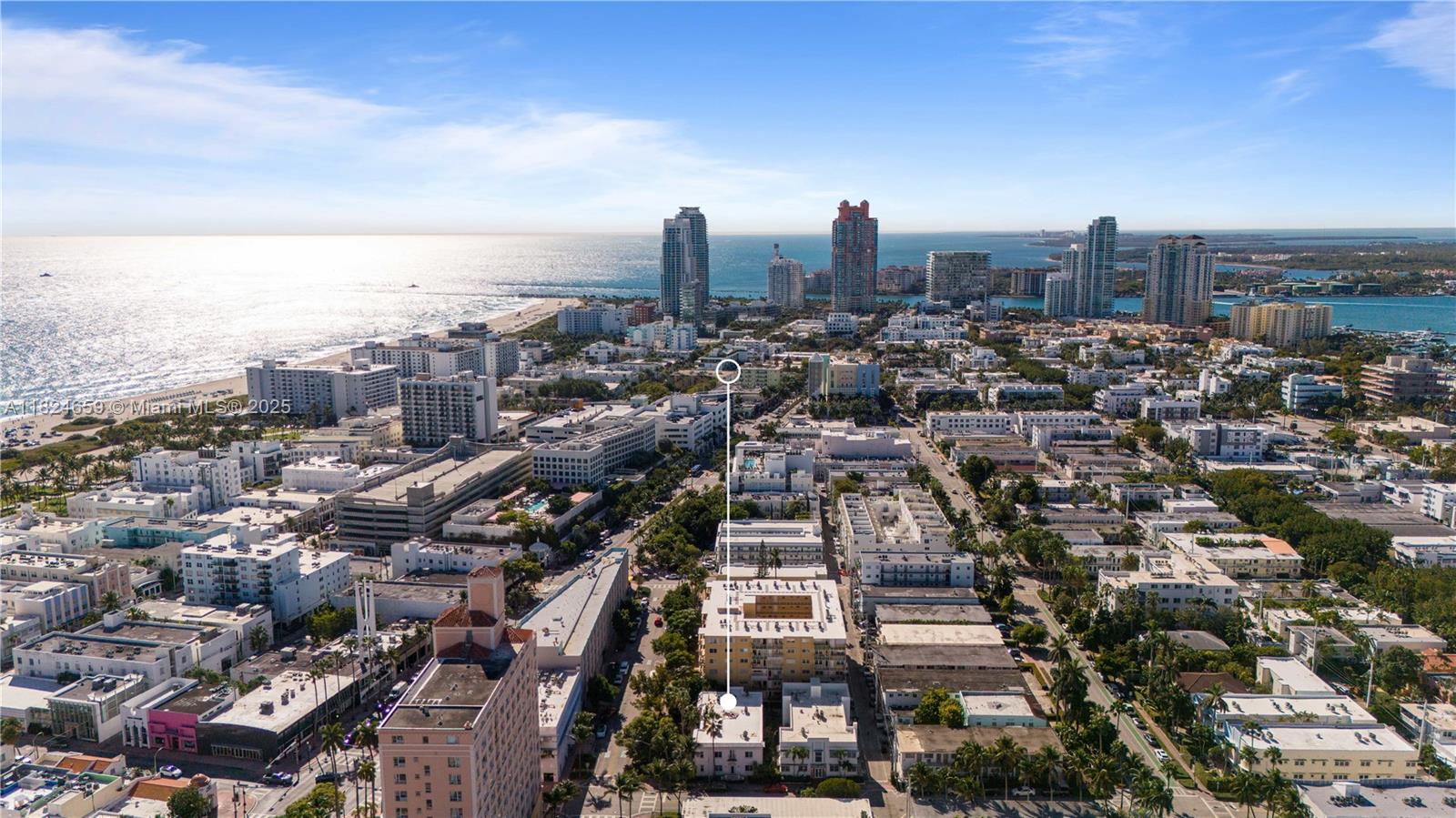 SOUTH MOON CONDO - Residential