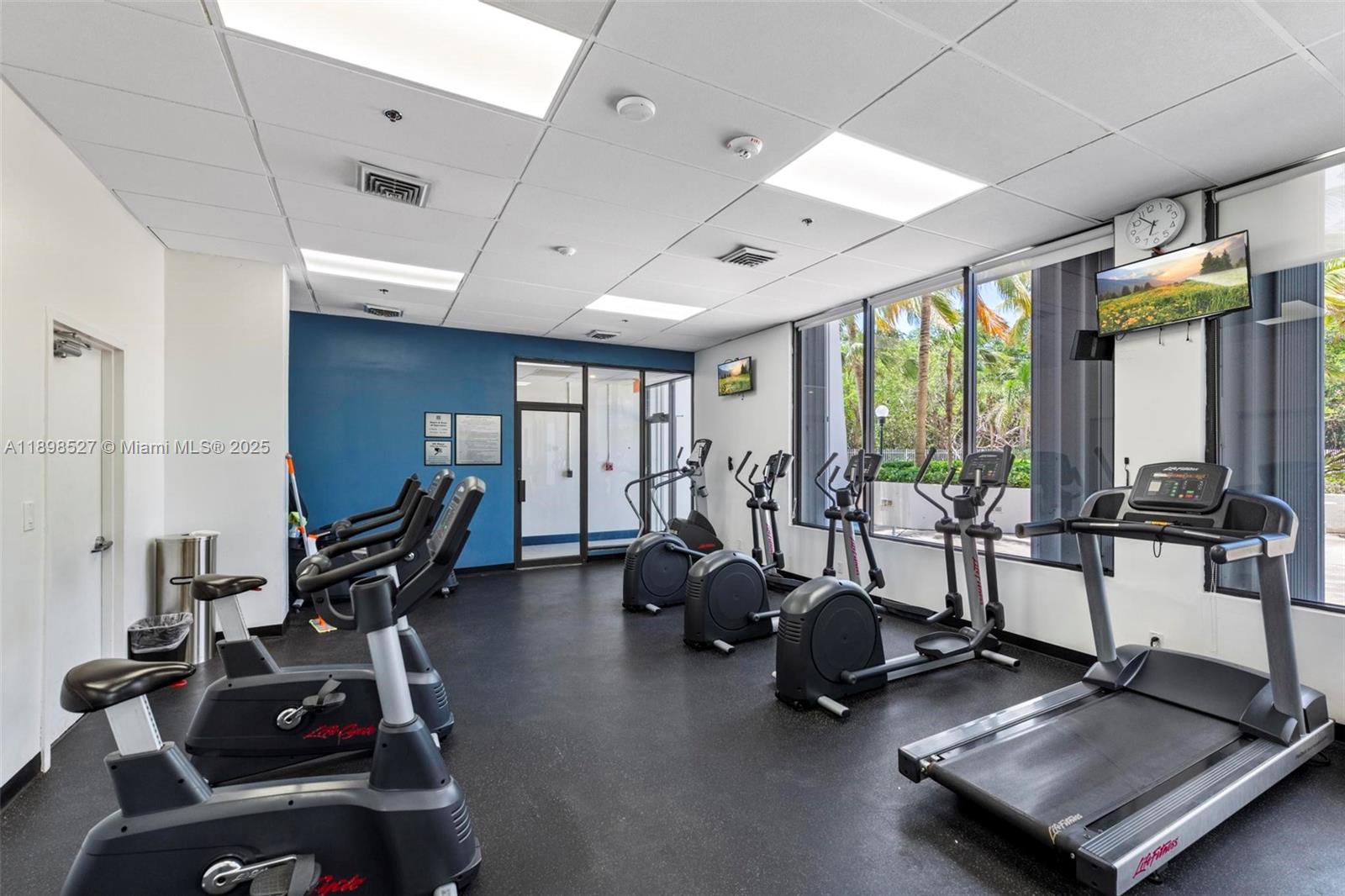 ARLEN HOUSE EAST CONDO - Residential Lease