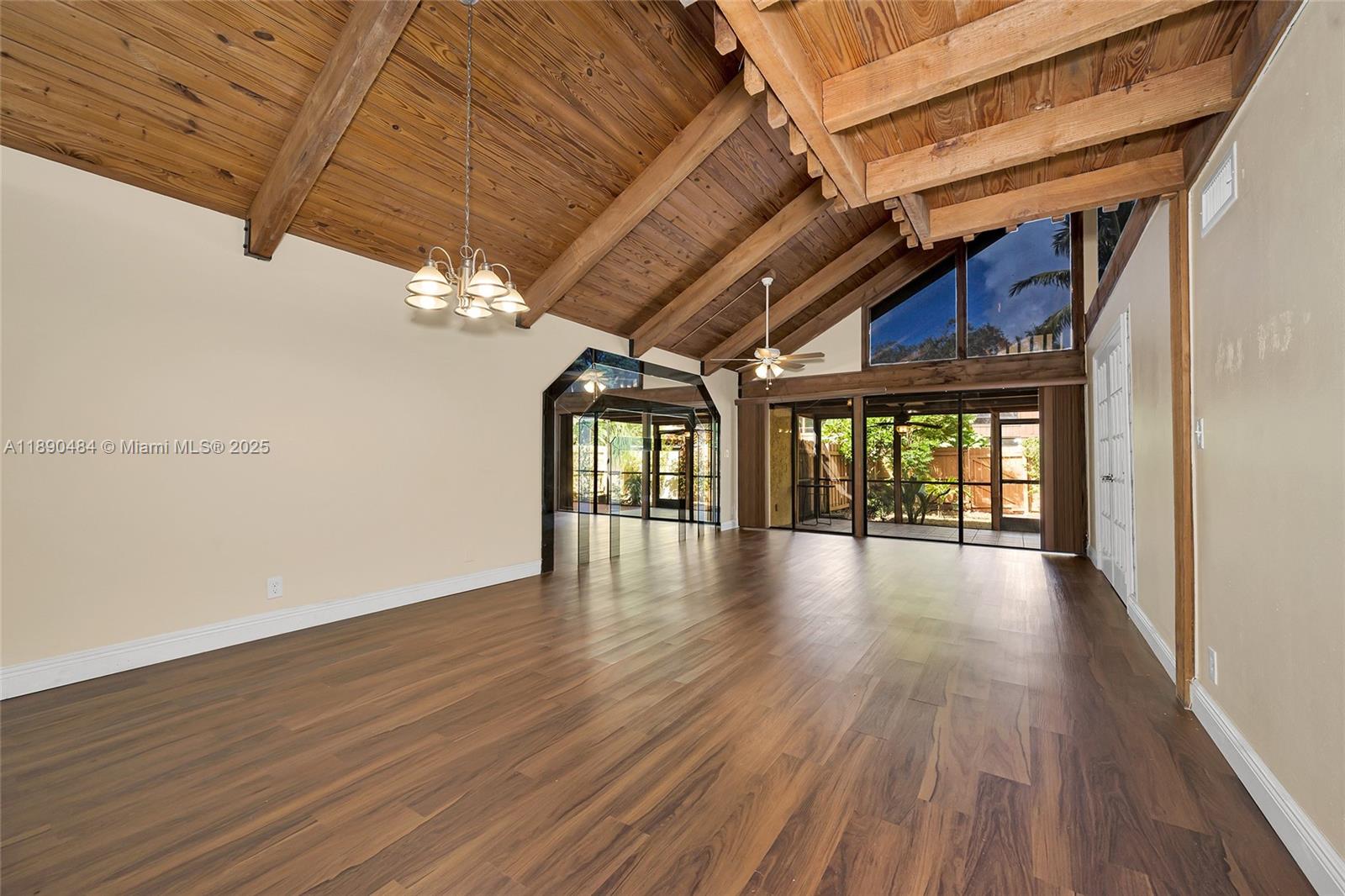PALM-AIRE VILLAGE 4TH SEC - Residential