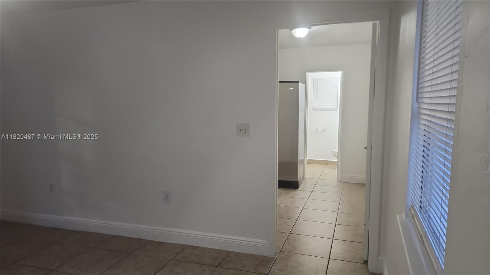 HOLLYWOOD - Residential Lease