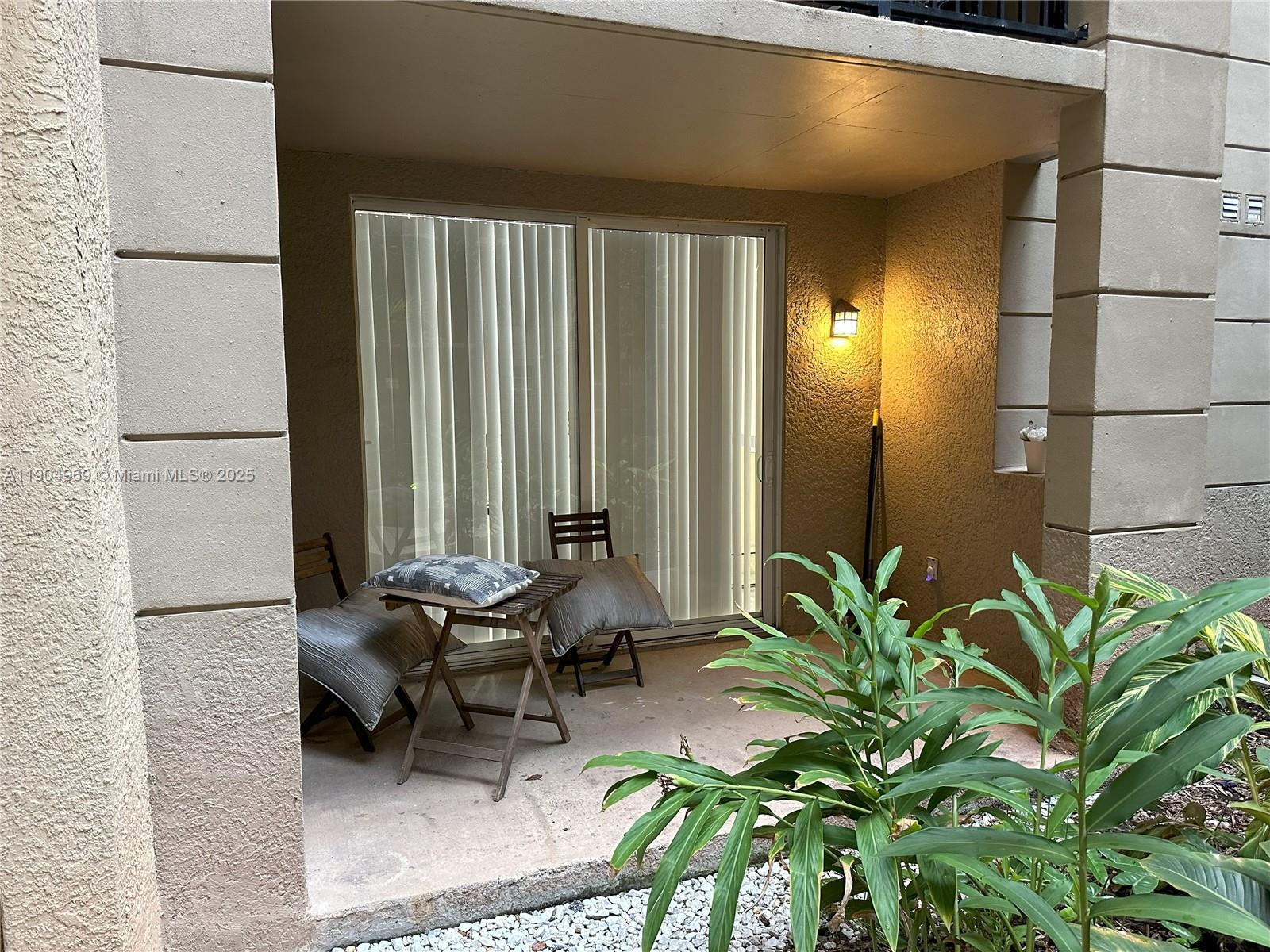PORTO BELLAGIO CONDO - Residential Lease