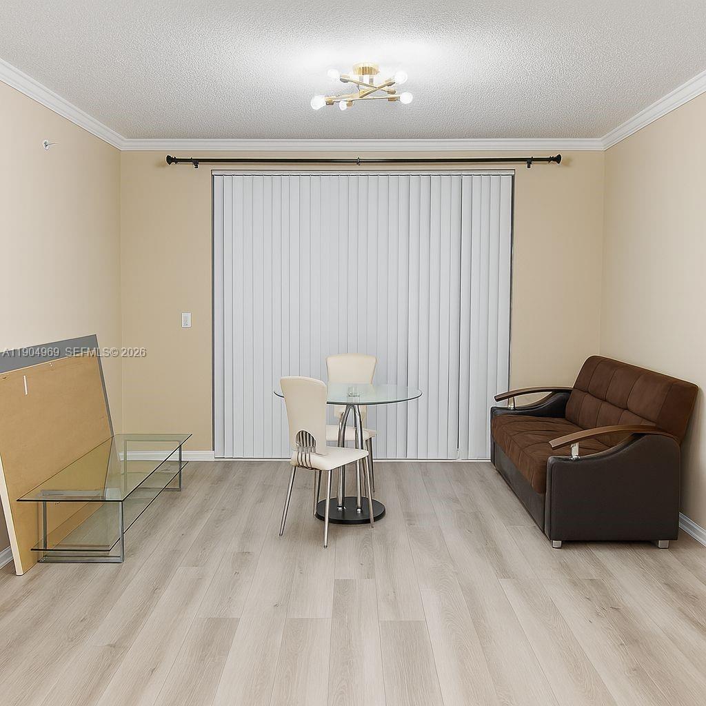 PORTO BELLAGIO CONDO - Residential Lease