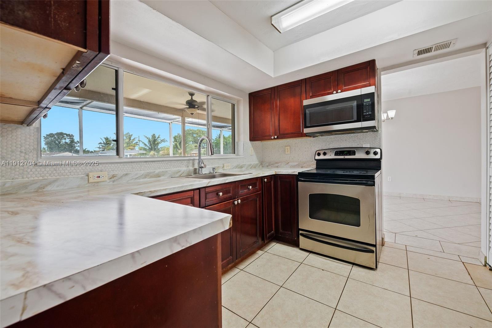 MIRAMAR ISLES SEC 2 - Residential