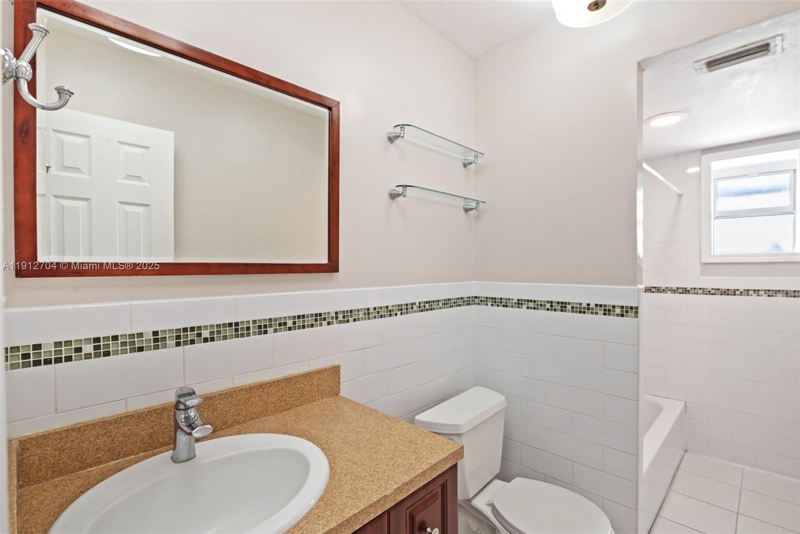 MIRAMAR ISLES SEC 2 - Residential