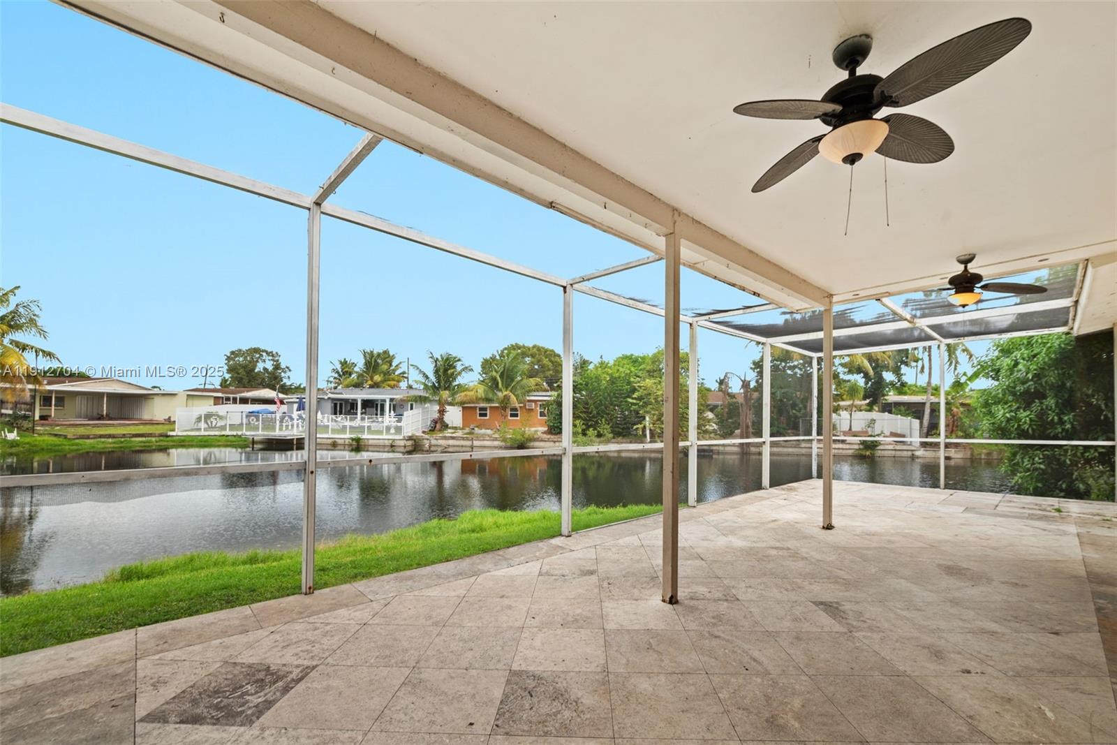 MIRAMAR ISLES SEC 2 - Residential