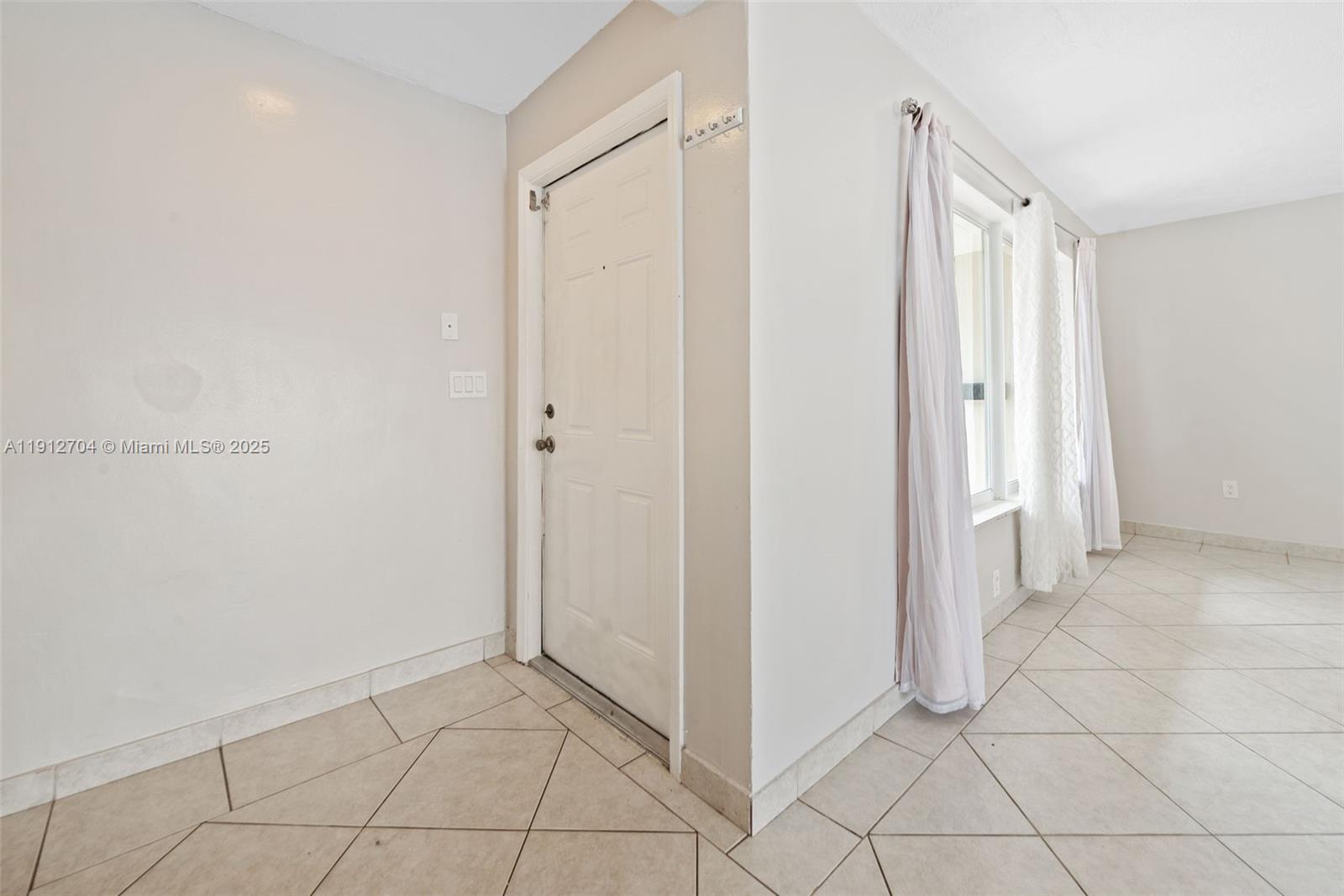 MIRAMAR ISLES SEC 2 - Residential