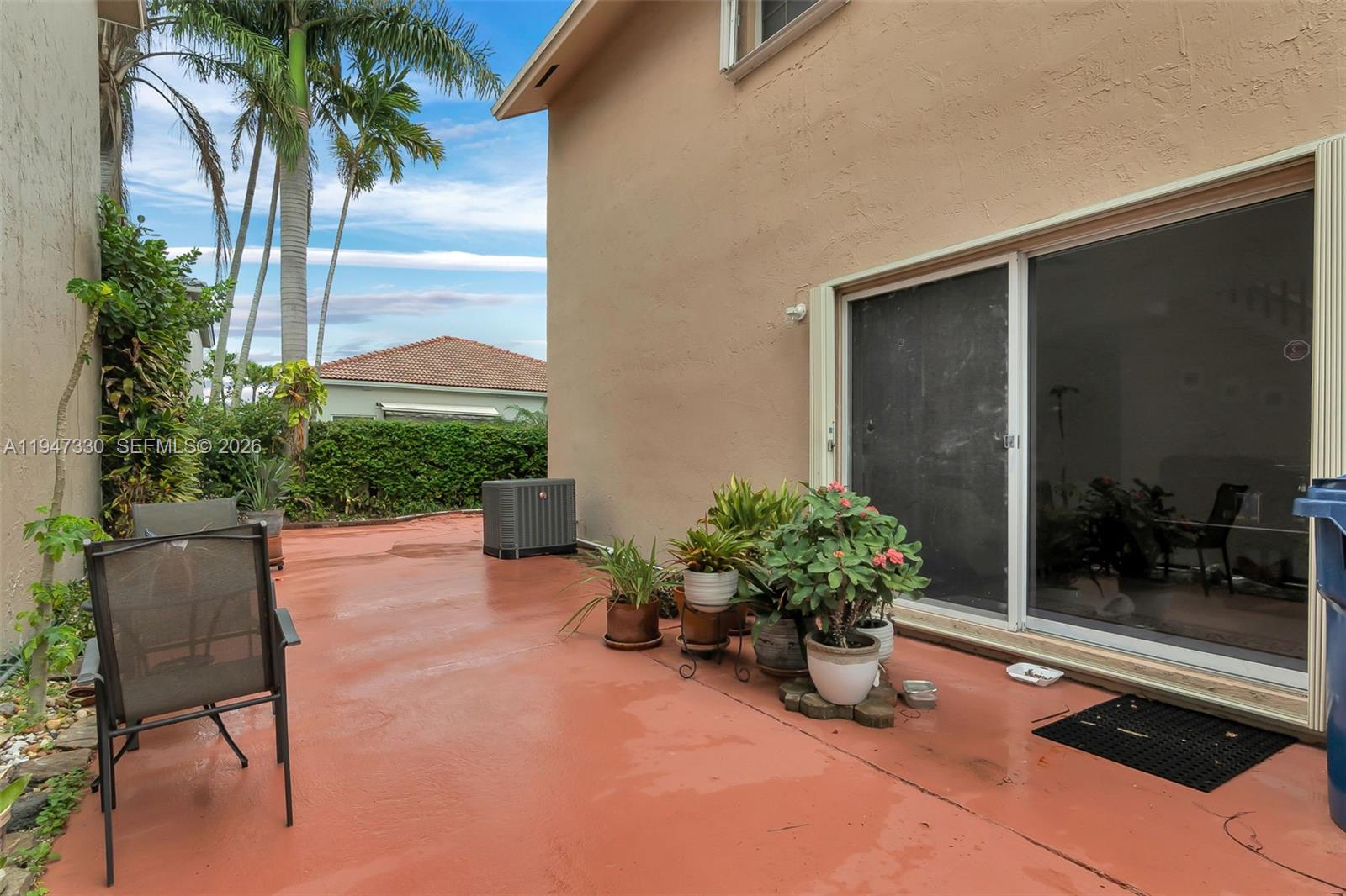 COUNTRY LAKE PARK 1ST ADD - Residential