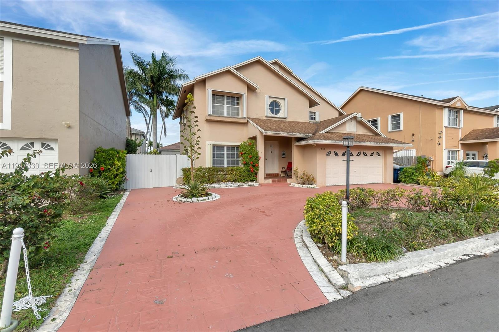 COUNTRY LAKE PARK 1ST ADD - Residential