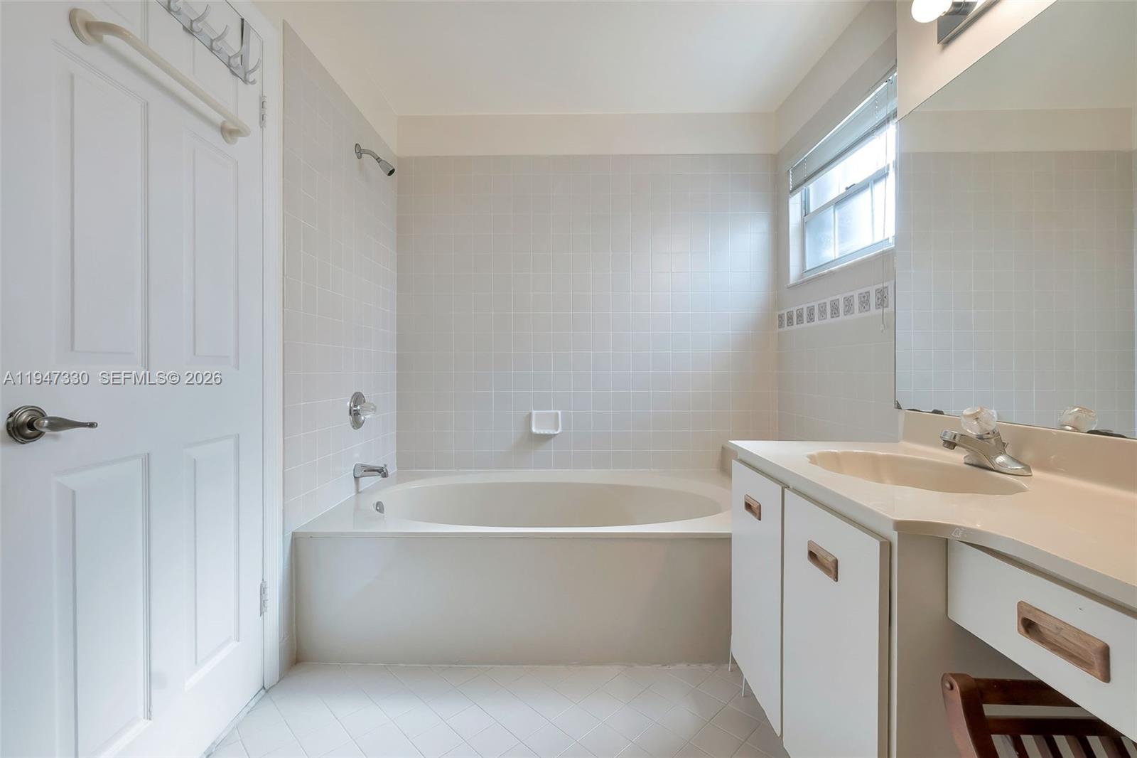 COUNTRY LAKE PARK 1ST ADD - Residential